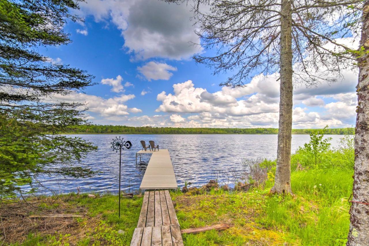 Secluded Woodsy Watersmeet Cabin With Fire Pit! Villa Exterior foto